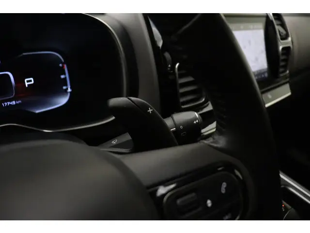 Citroën C5 Aircross 1.2 PureTech Feel 2020 Benzine 28