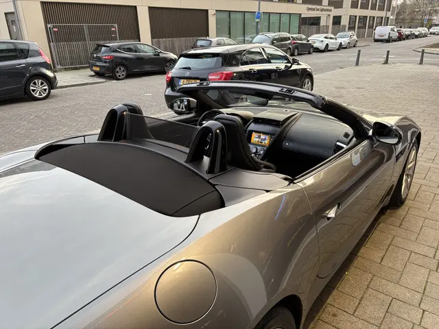 Jaguar F-Type 2.0T R-Dynamic 2017 Benzine 12