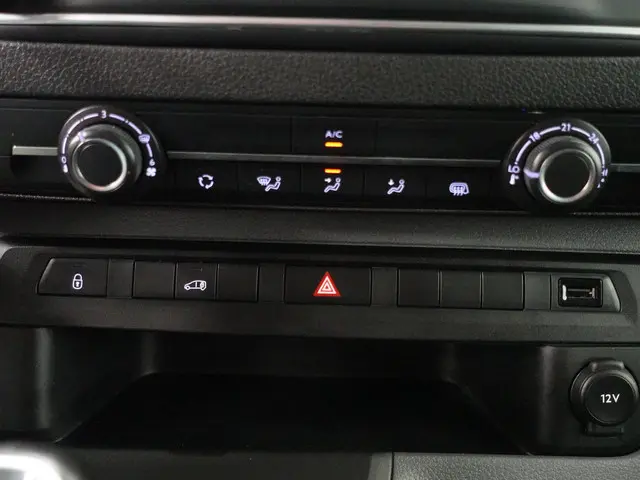 Opel Vivaro 1.5 CDTI L3H1 Edition 2022 Diesel 15