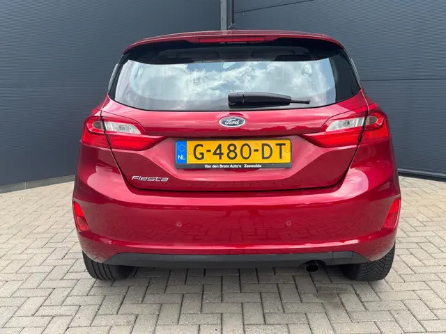 Ford Fiesta 1.1 Facelift / Navi / 72.000 km Nap!!!! 2019 Benzine 11