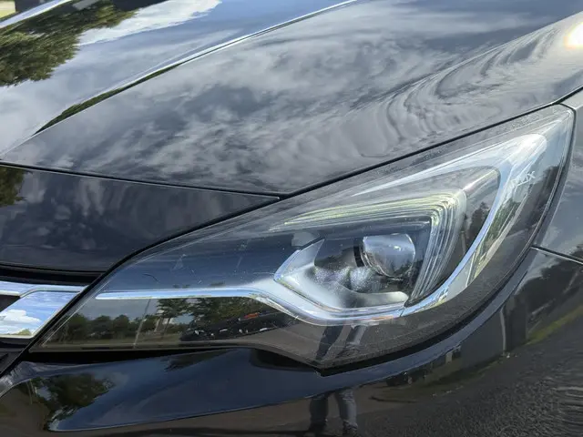 Opel Astra Sports Tourer 1.4 Innovation 2017 Benzine 30