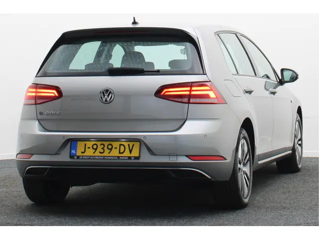 Volkswagen e-Golf E-DITION 2020 Elektrisch 18