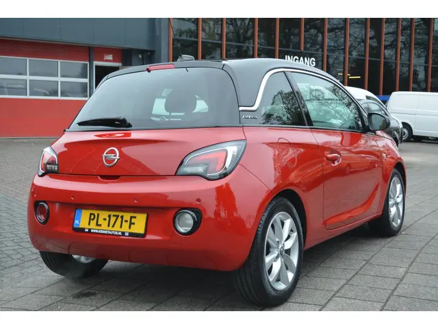 Opel ADAM 1.0 Turbo Glam Favourite 2017 Benzine 4