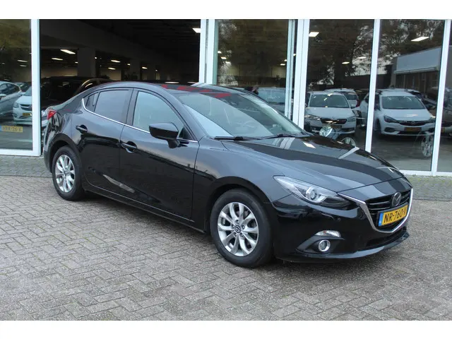 Mazda 3 2.0 GT-M//Bose//Automaat//Navi!! 2014 Benzine 2