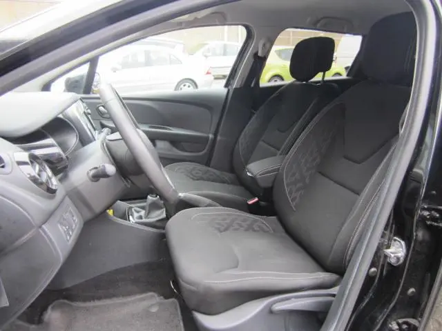Renault Clio Estate 0.9 TCe Limited 2018 Benzine 6