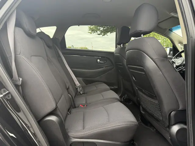 Kia Carens 1.6 GDi Business Pack 2014 Benzine 10