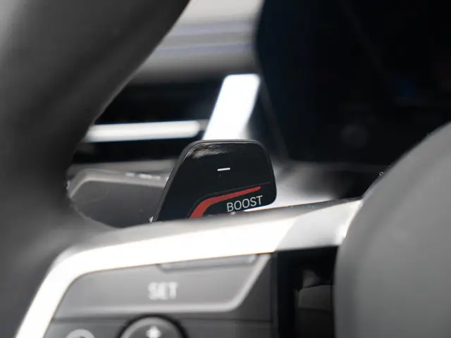 BMW X1 xDrive25e 2025 Hybride Benzine 34