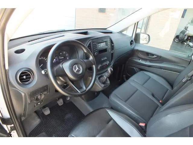 Mercedes-Benz Vito 114 CDI Extra Lang 2015 Diesel 4