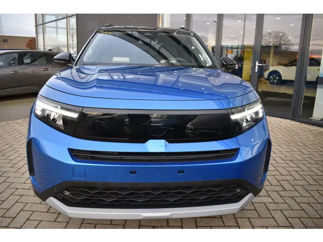 Opel Frontera 1.2 Turbo Hybrid GS 2025 Hybride Benzine 9