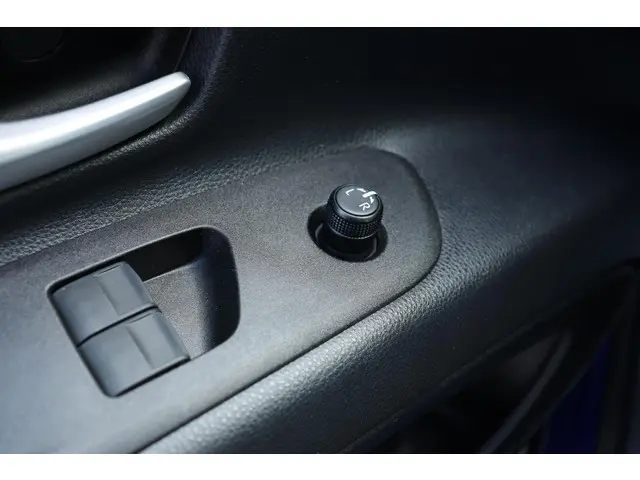 Toyota Aygo X 1.0 VVT-i MT Play, 2024 Benzine 9