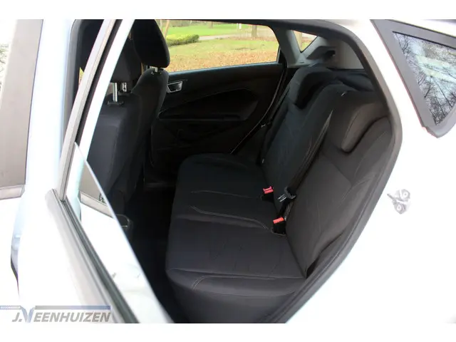 Ford Fiesta 1.0 Style 2015 Benzine 13