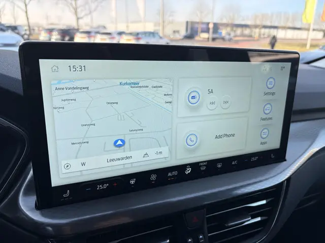 Ford Kuga 2.5 PHEV Titanium 2026 Hybride Benzine 31