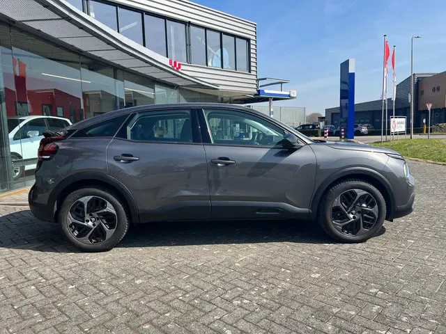 Citroën C4 1.2 Puretech Plus 2024 Benzine 6