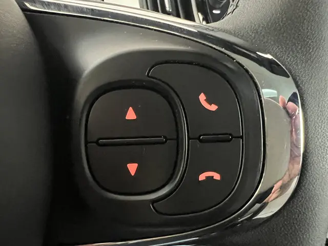 Fiat 500 1.0 Hybrid Dolcevita 70 PK 2021 Hybride Benzine 16