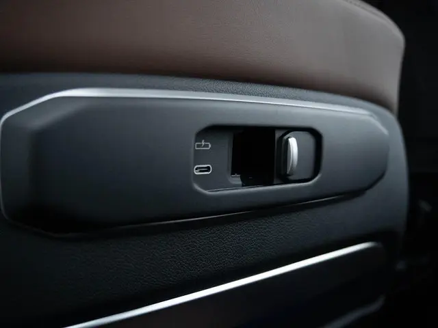 BMW X7 xDrive40i 2025 Benzine 55