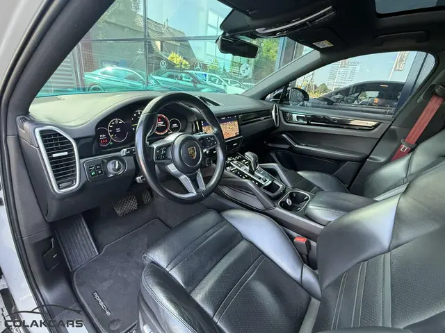 Porsche Cayenne 3