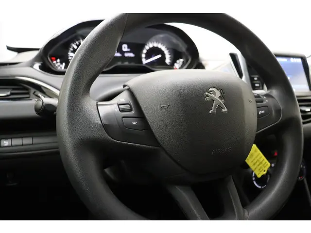 Peugeot 208 1.2 Blue Lion 2018 Benzine 26