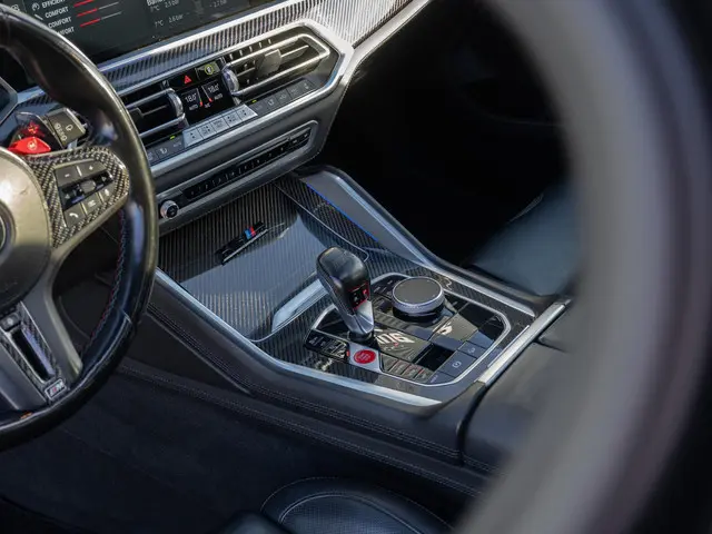 BMW X5 M Competition 2021 Benzine 11