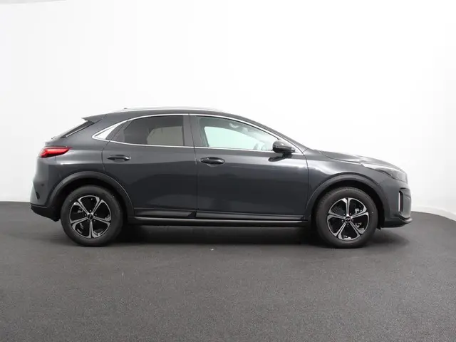 Kia XCeed 1.6 GDi PHEV DynamicLine 2025 Hybride Benzine 8