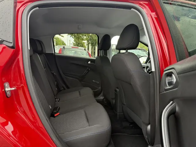 Peugeot 208 1.2 PureTech Signature 2019 Benzine 8