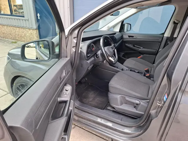 Volkswagen Caddy Cargo 2.0 TDI Style 2021 Diesel 16