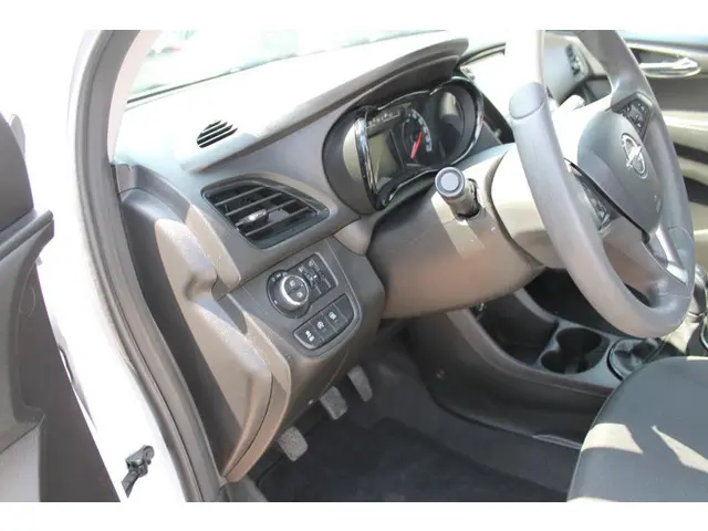 Opel KARL 1.0 Rocks Online Edition 2018 Benzine 12