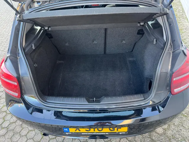 BMW 1 Serie 114i Business+ 2013 Benzine 13