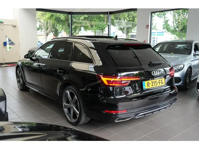 Audi A4 Avant 40 TFSI S line 2019 Benzine 8