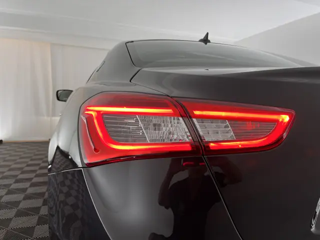 Maserati Ghibli 3.0 S Q4 Sports-Pack 2015 Benzine 34