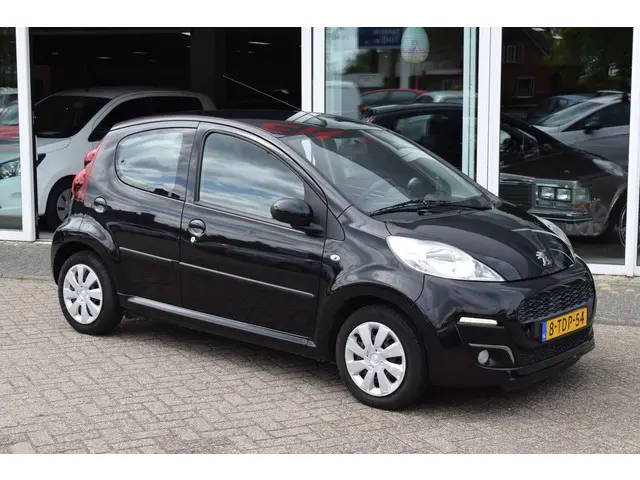 Peugeot 107 1.0 Active//Airco//5drs//72.610km!! 2014 Benzine 2