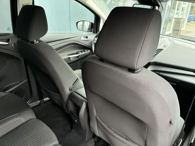 Ford C-MAX HELAAS VERKOCHT!!! 2019 Benzine 35