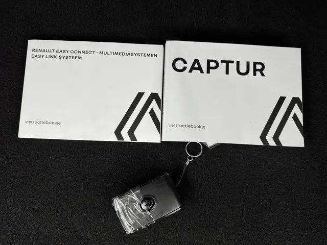 Renault Captur 1.0 TCe 90 Techno 2023 Benzine 48