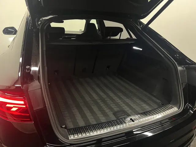 Audi SQ8 4.0 TFSI SQ8 quattro 2024 Benzine 17