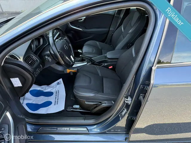 Volvo V40 2.0 D2 Kinetic * Zeer Nette Auto * 2016 Diesel 5