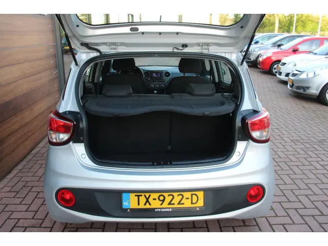 Hyundai i10 1.0i Comfort 2019 Benzine 11