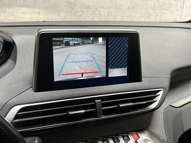 Peugeot 3008 1.2 PureTech GT Line 2019 Benzine 15