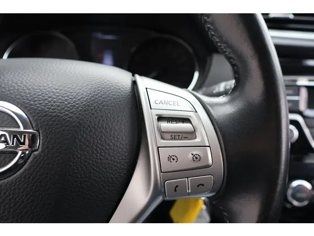 Nissan QASHQAI 1.2 Acenta 2016 Benzine 16