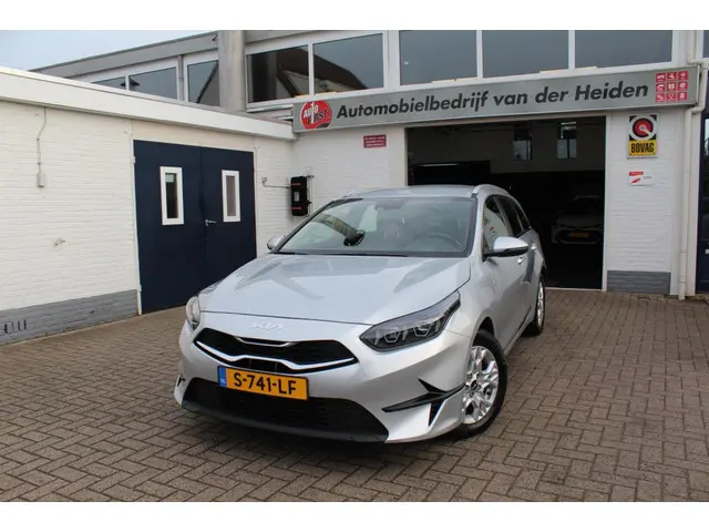 Kia Ceed Sportswagon 1.0 T-GDi DynamicLine 2023 Benzine