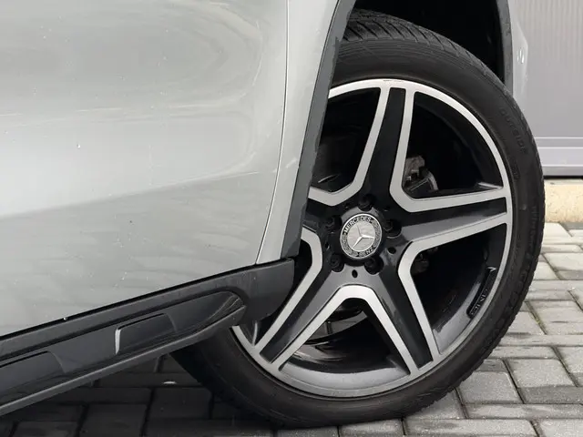 Mercedes-Benz GLA 200 Prestige AMG 2015 Benzine 23