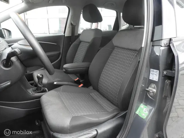 Volkswagen Polo 1.2 TSI Comfortline 2015 Benzine 10