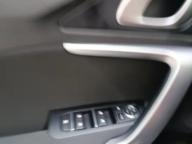 Kia Ceed 1.0 T-GDi DynamicLine 2022 Benzine 27
