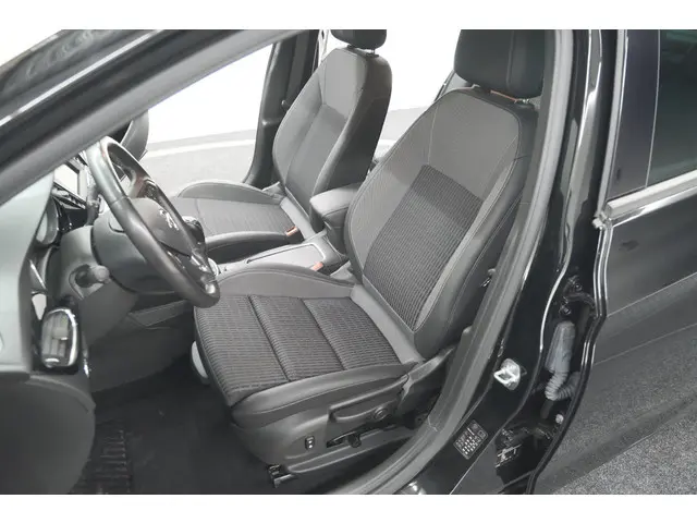 Opel Astra 1.2 Business Edition 2021 Benzine 26