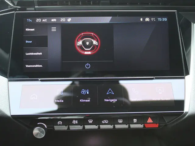 Peugeot 408 1.6 HYbrid 225 EAT8 GT 2025 Hybride Benzine 11