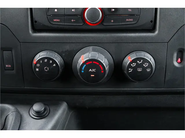 Renault Master T35 2.3 dCi L3H2 DL Energy 2018 Diesel 21