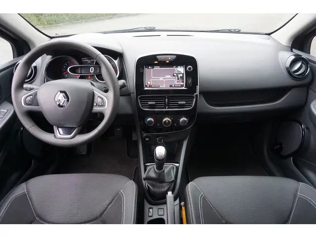 Renault Clio 0.9 TCe Zen 2017 Benzine 8