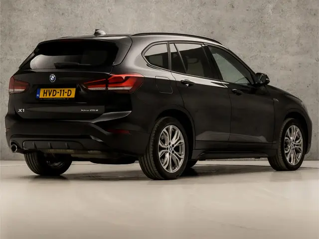BMW X1 xDrive25e Sportline 2022 Hybride Benzine 5