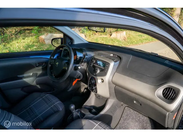 Peugeot 108 1.0 e-VTi Active 2018 Benzine 7