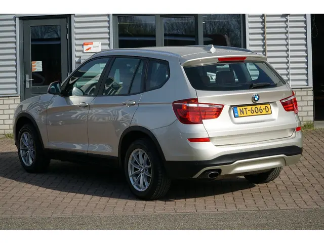 BMW X3 XDrive20i High Executive X-DRIVE 2014 Benzine 7
