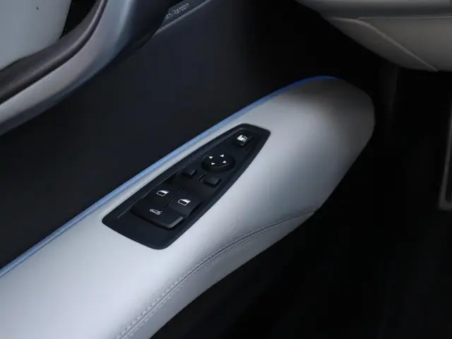 BMW i8 1.5 First Edition 2014 Hybride Benzine 15