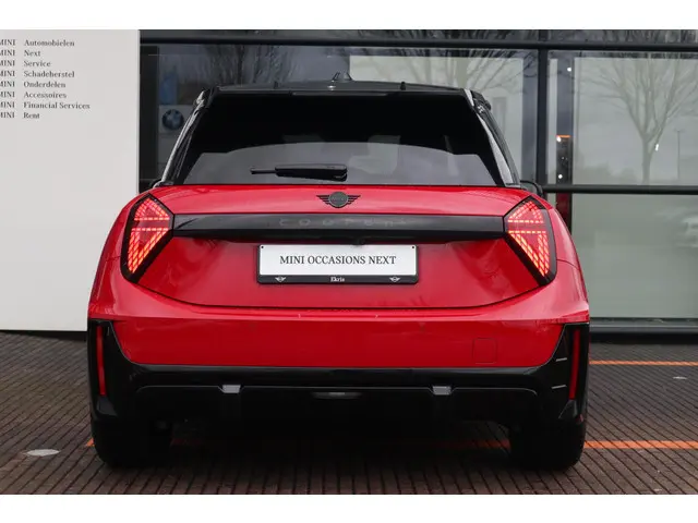 MINI 3-Deurs Cooper E 2024 Elektrisch 5